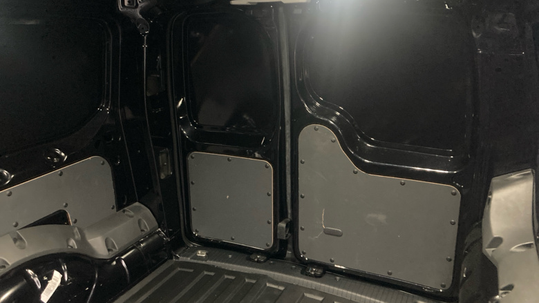 Ford Transit Connect 240 L2 Diesel 2.0 EcoBlue 122ps Limited Van Auto